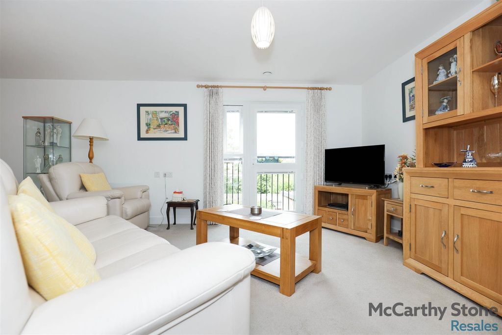 Property photo 3 of 31 Focl5430.Jpg