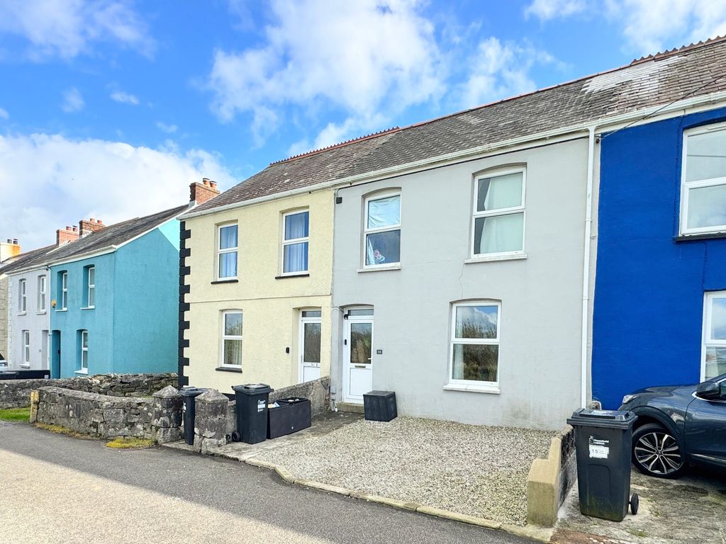 Property photo 1 of 32