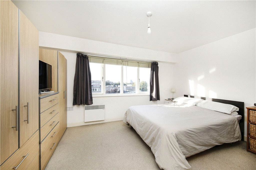 Property photo 3 of 8