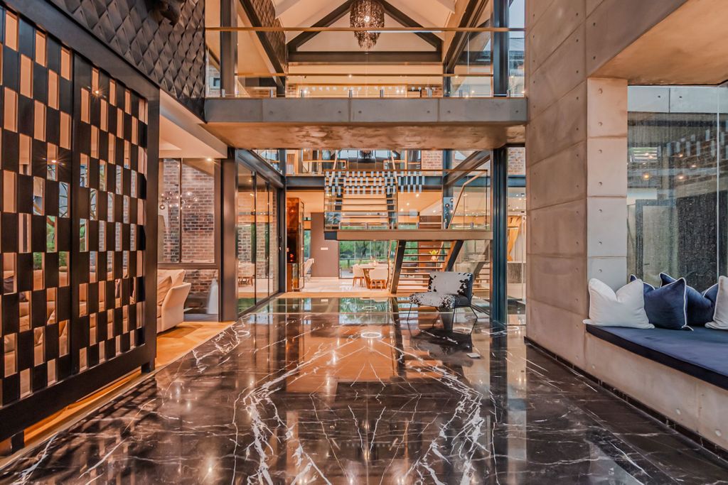 Property photo 2 of 80 Cn1716300