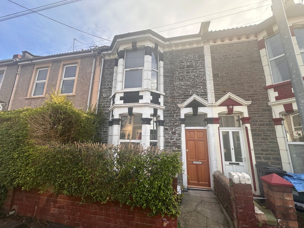 Property photo 1 of 24 Front