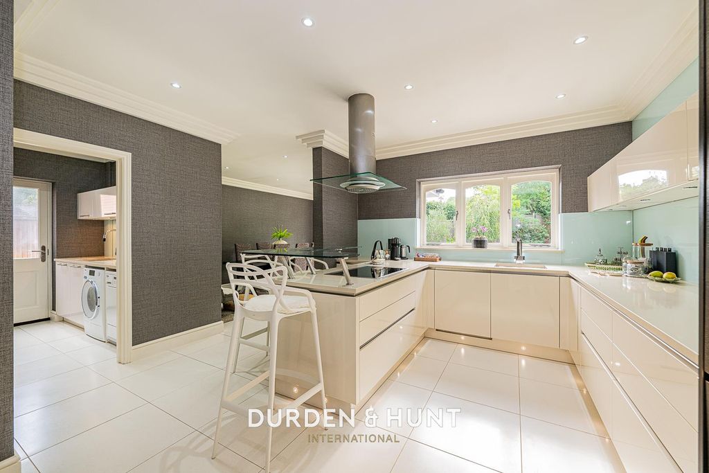 Property photo 3 of 47 Fallow-3.Jpg