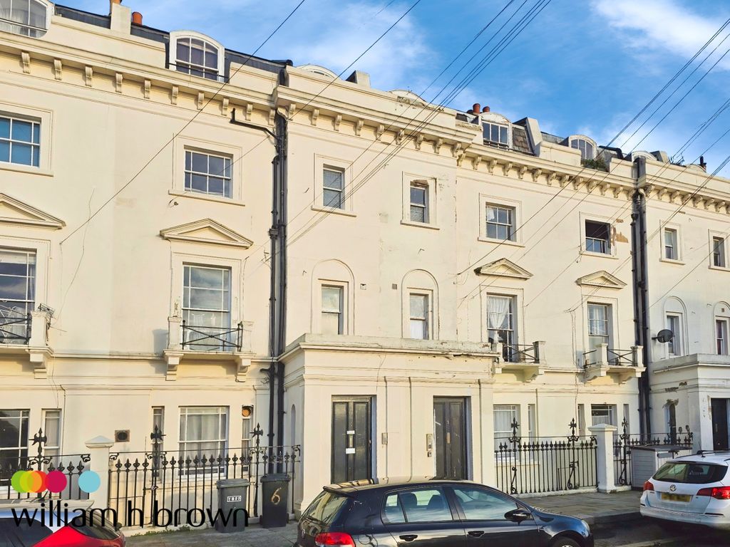 Property photo 1 of 13 Image