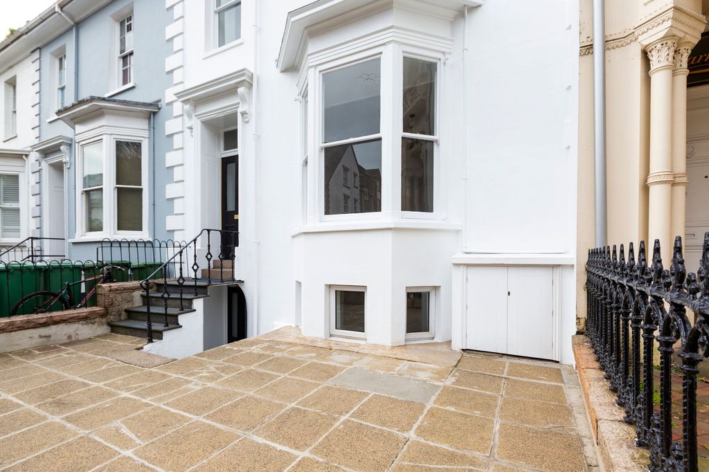 Additional image 35 of 5 bed property for sale3 Imperial Villas, St Saviours Road, St Saviour JE2