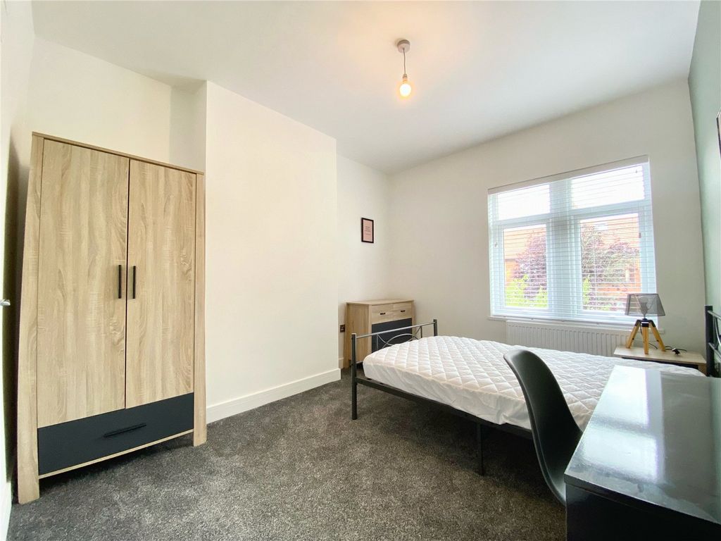 Property photo 2 of 4 Picture No. 04