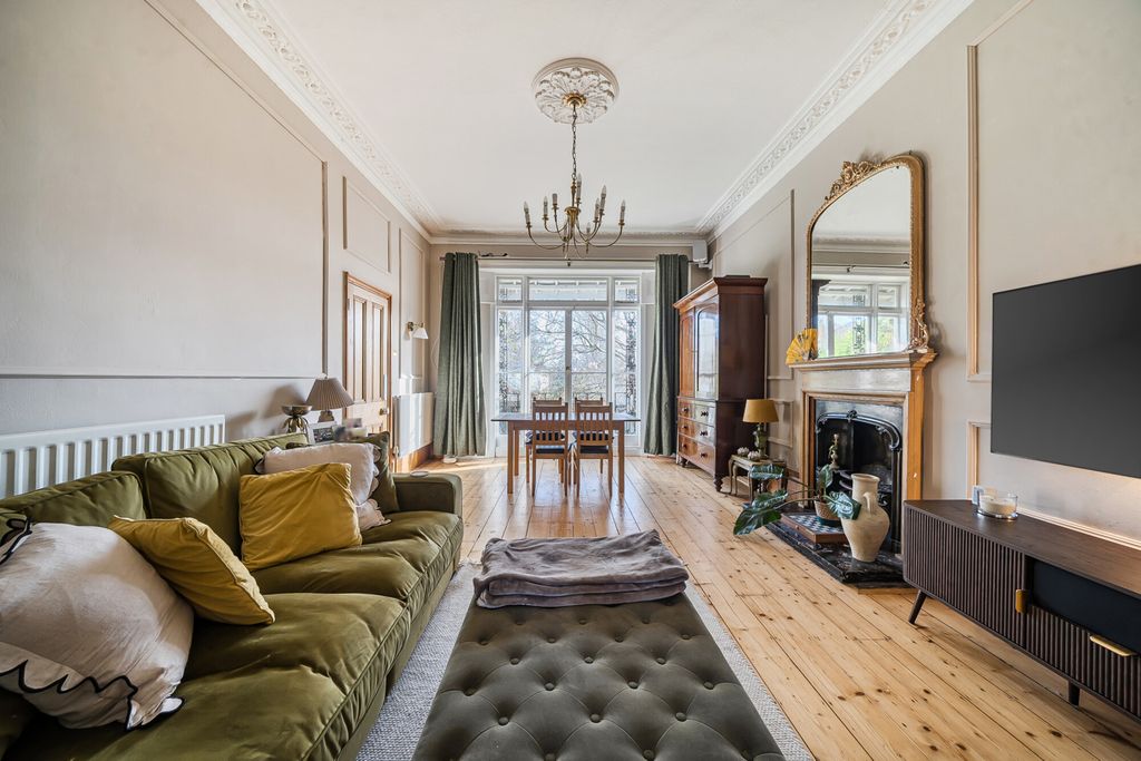 Property photo 2 of 21 1418384-14-699F1c...