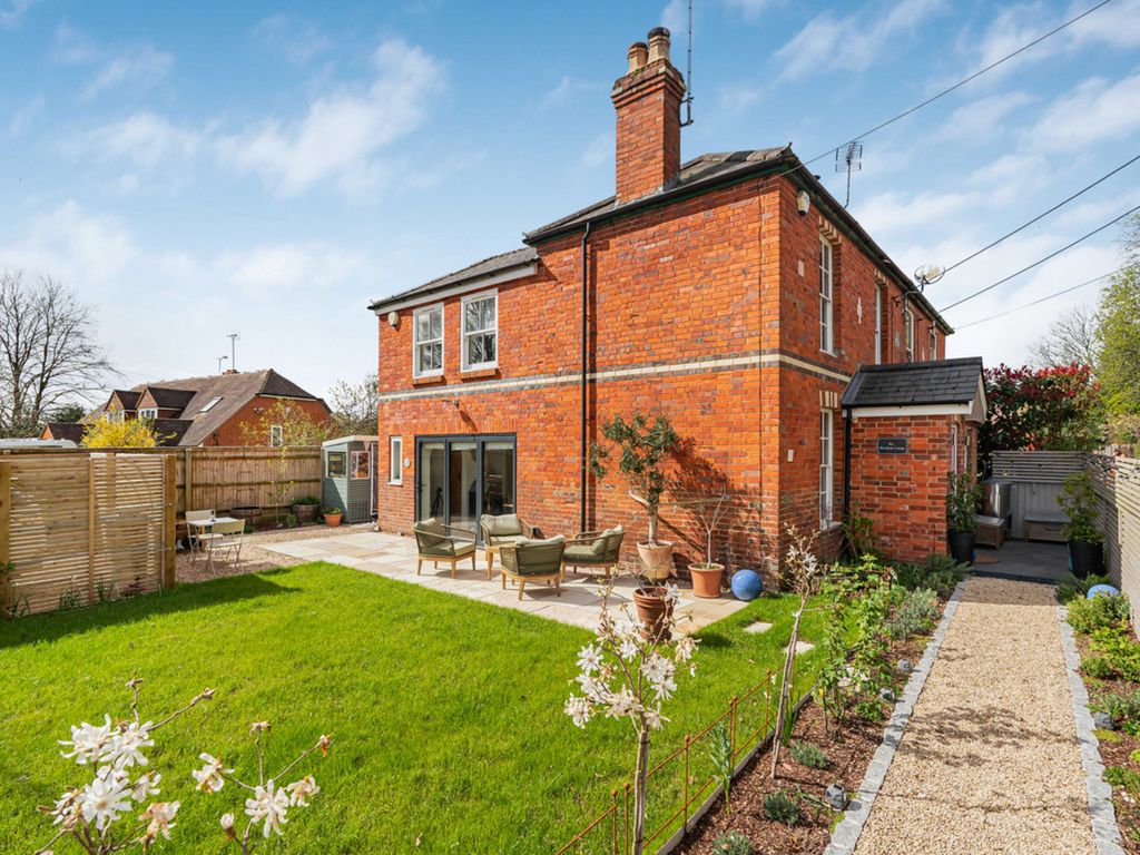 Property photo 1 of 21