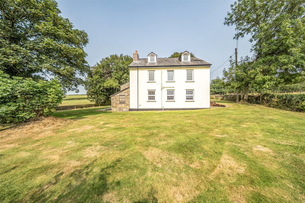 Property photo 3 of 26 Picture No. 27