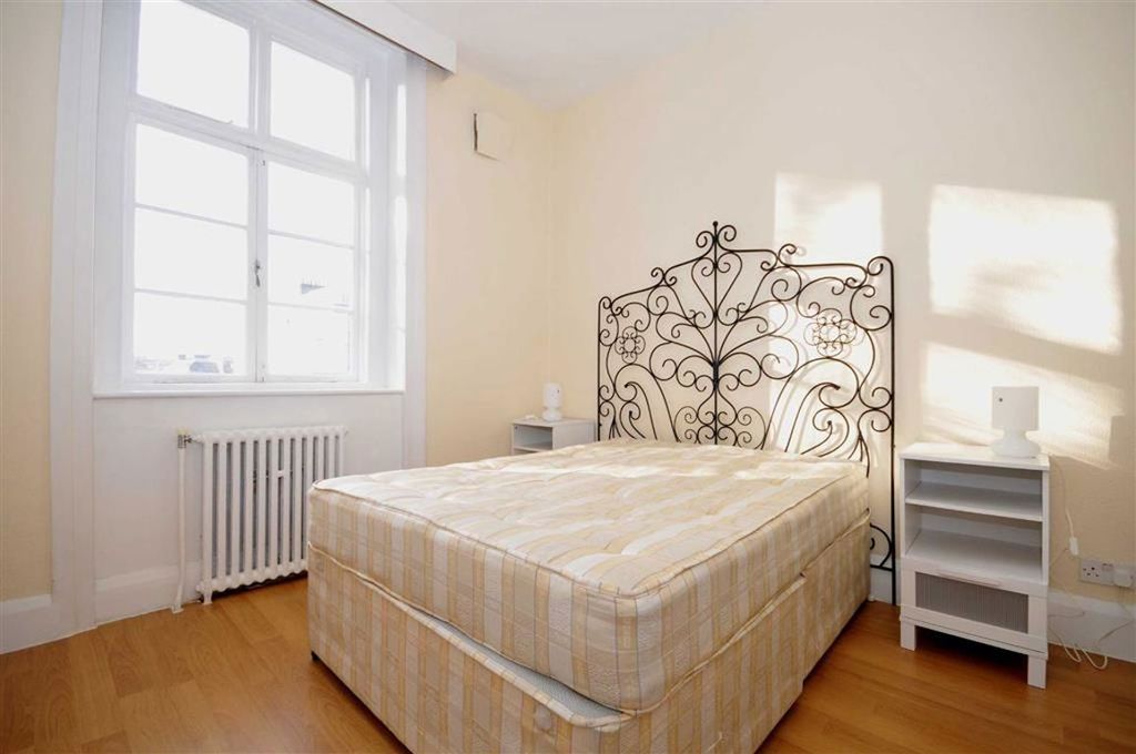 Property photo 2 of 3