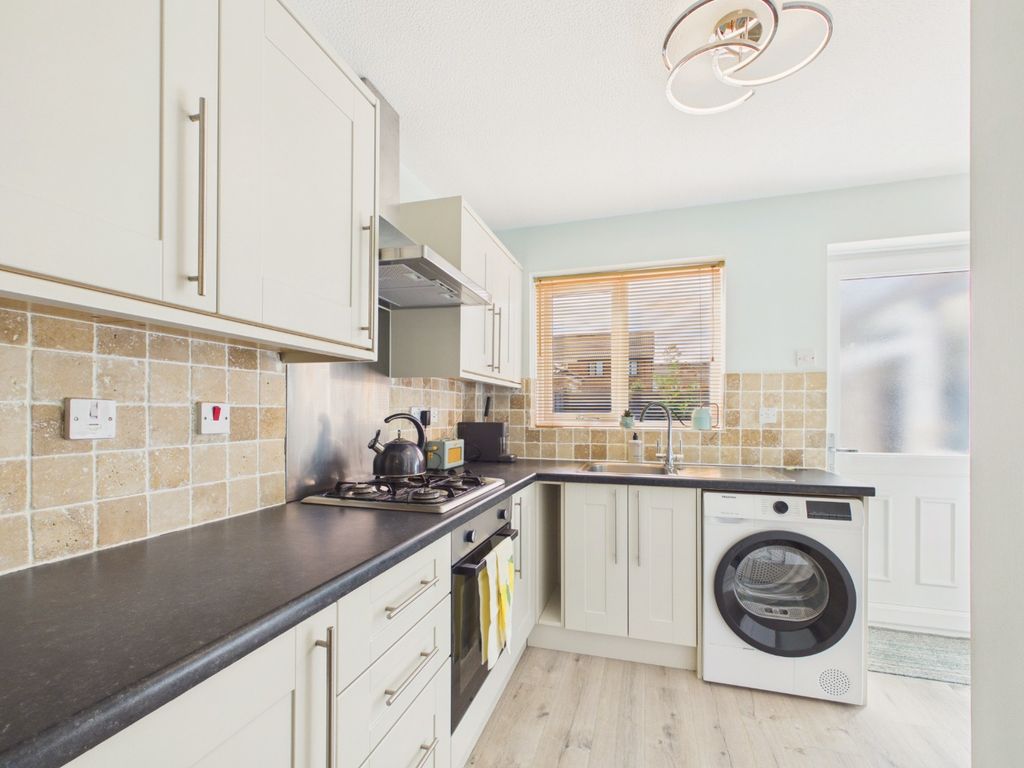 Property photo 3 of 21 5340888