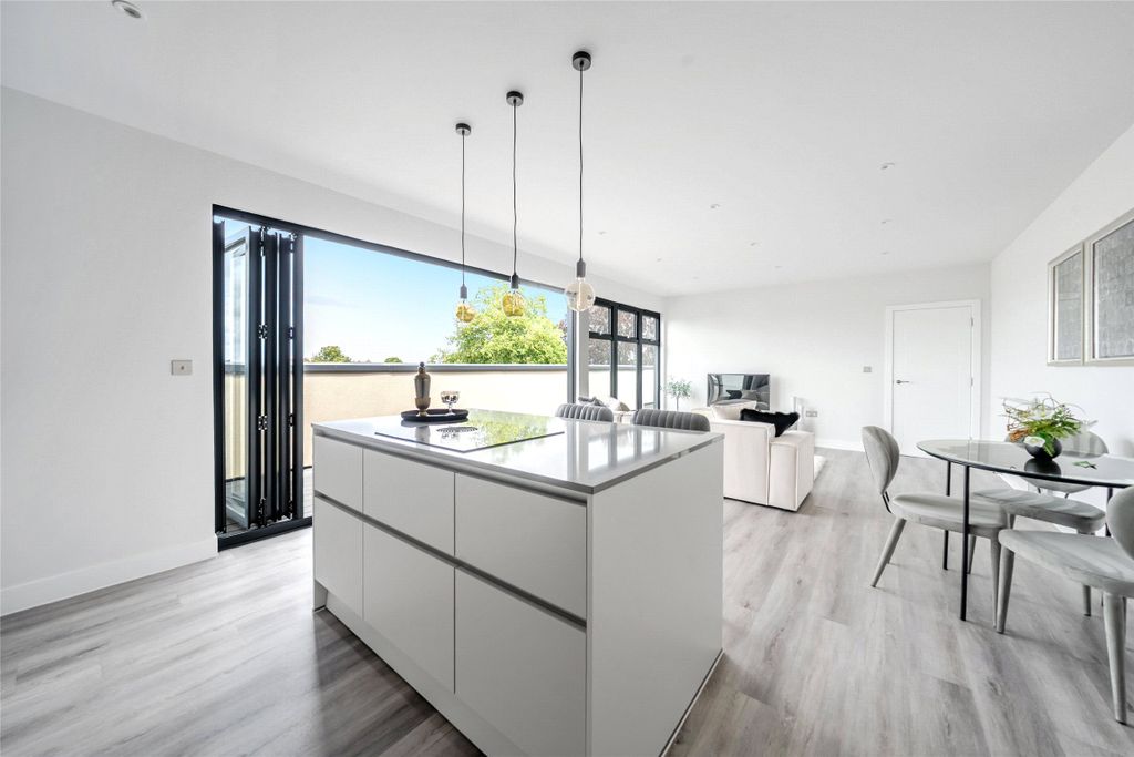 Property photo 1 of 24 Picture No. 51