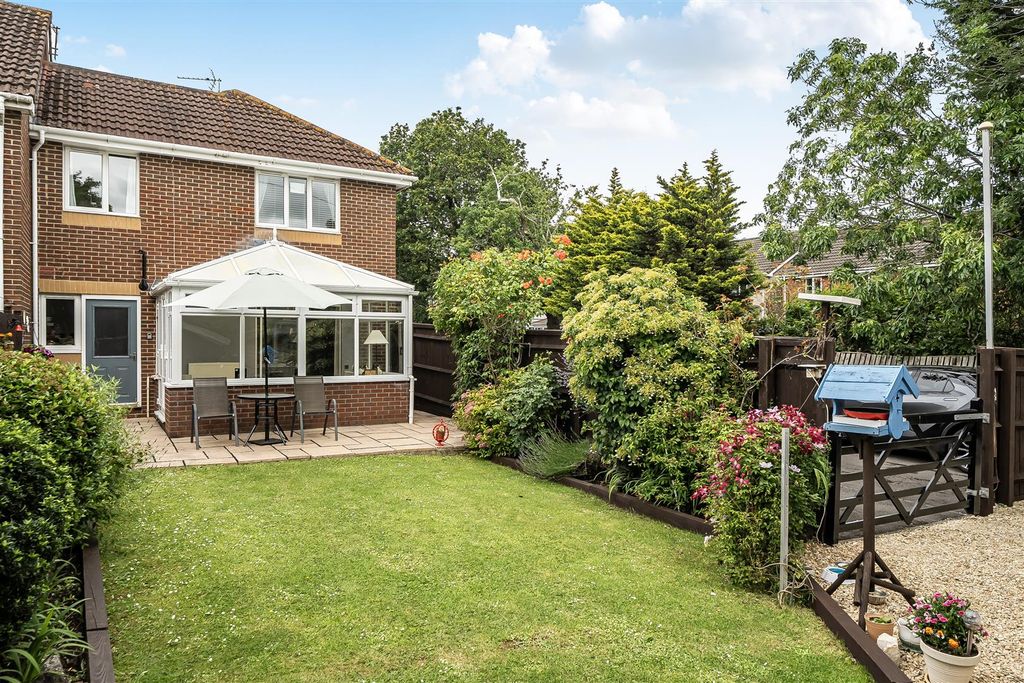 Property photo 1 of 22 Rear Garden