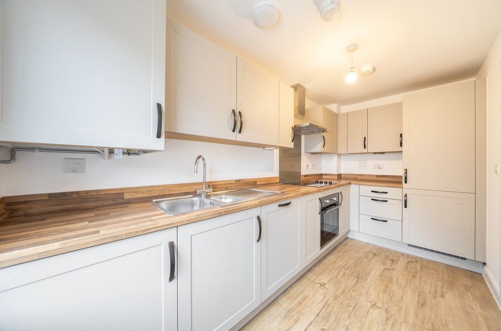 Property photo 3 of 22 Picture 3