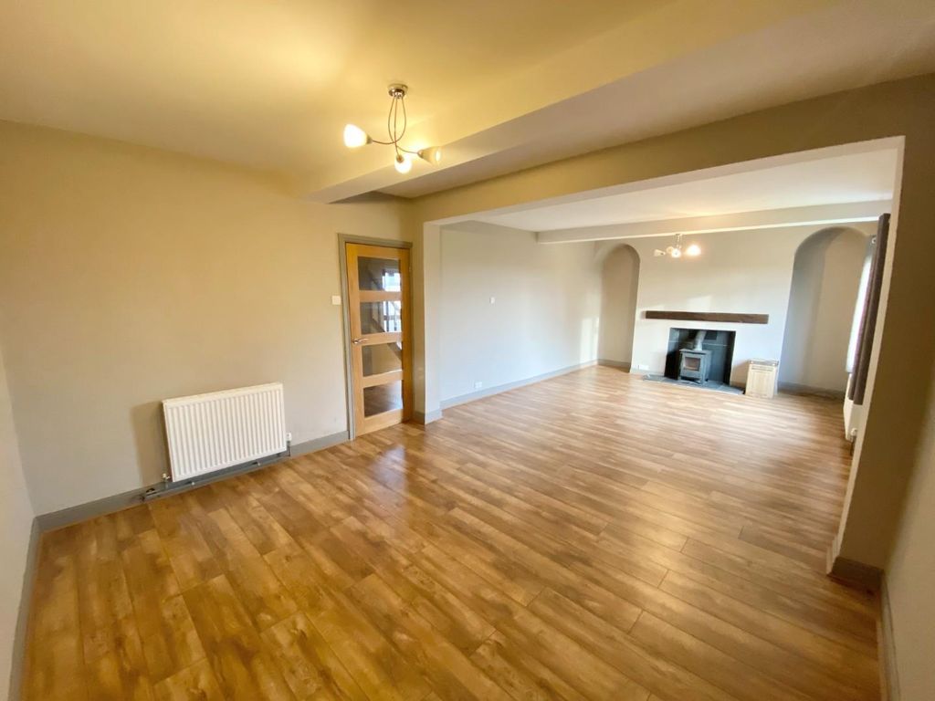 Property photo 2 of 38 Image00020.Jpeg