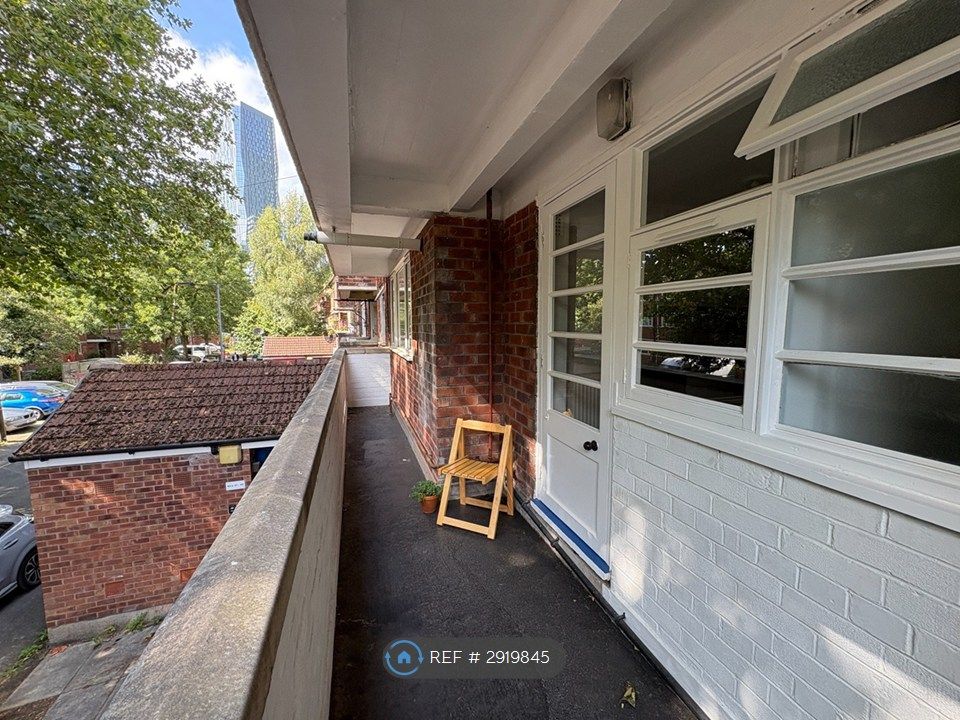 Property photo 3 of 11 South West Facing Large Balcony