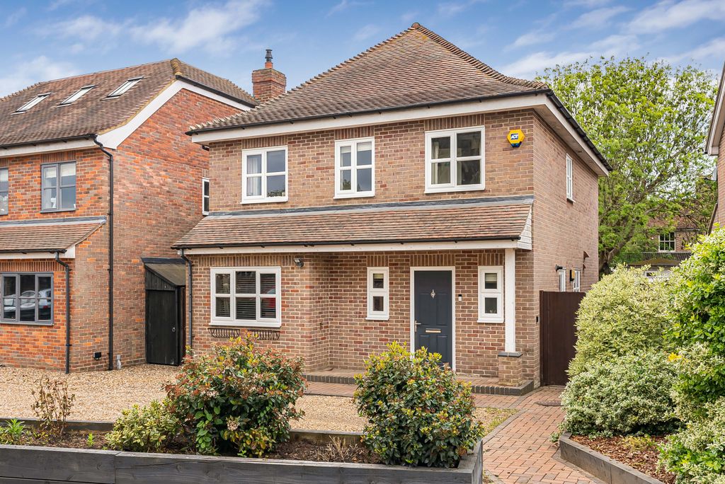 Property photo 1 of 34 2781146