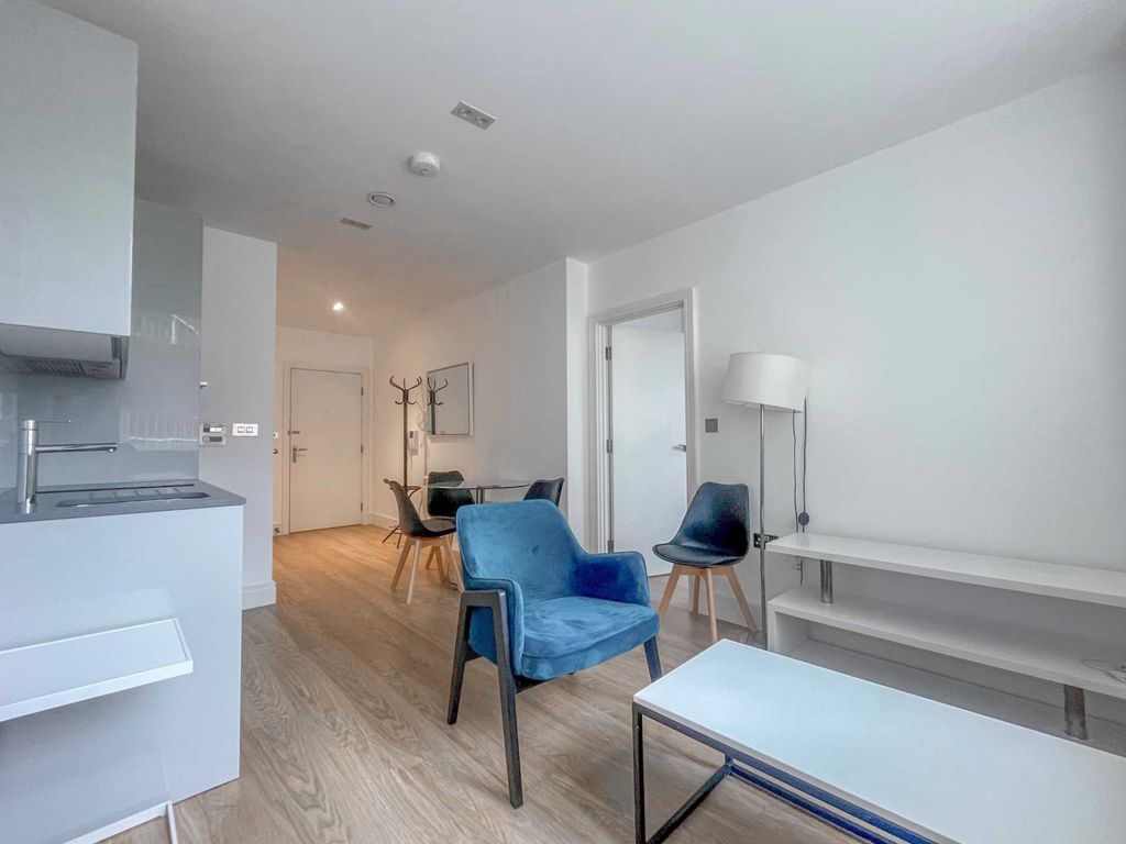 Property photo 3 of 4