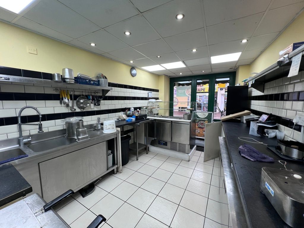 Property photo 2 of 10 Photo 11