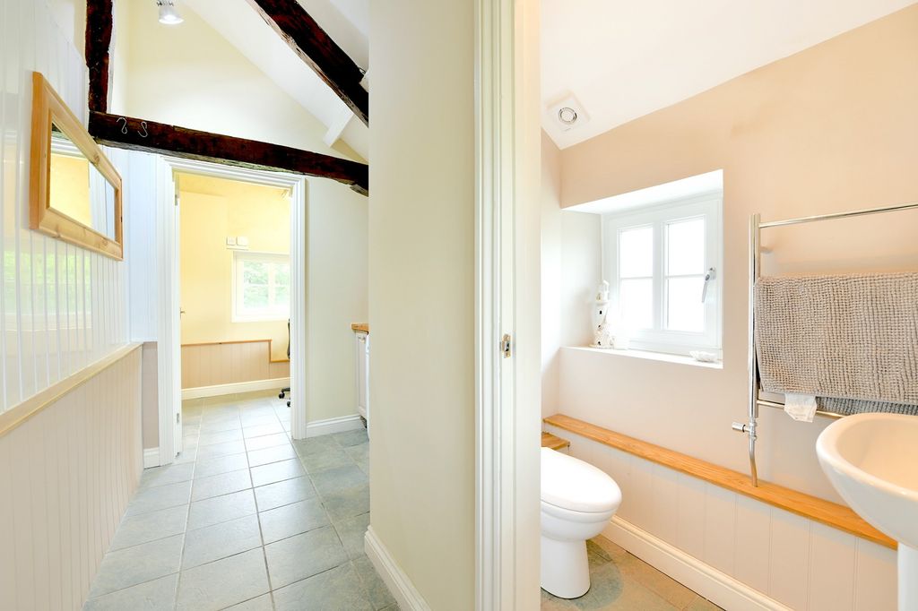 Additional image 10 of 10 bed detached house for saleGwynfe, Llangadog, Carmarthenshire. SA19