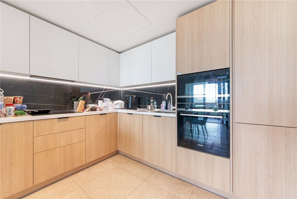 Property photo 2 of 10 Picture No. 08