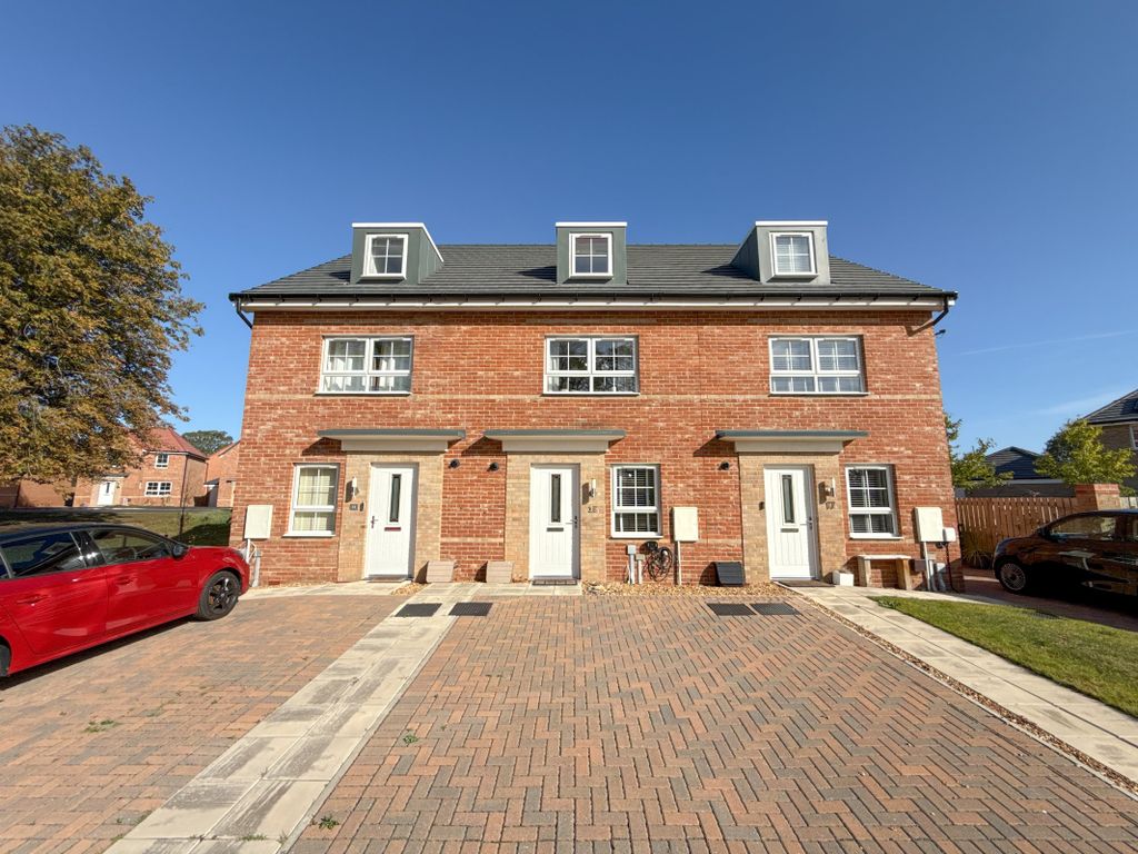 Property photo 1 of 38 External
