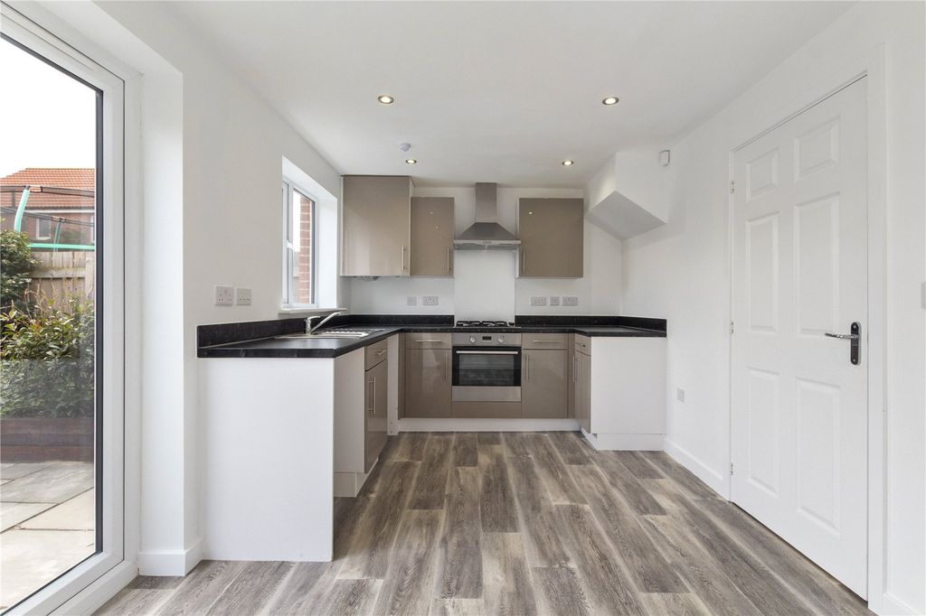 Property photo 3 of 13 Picture No. 04