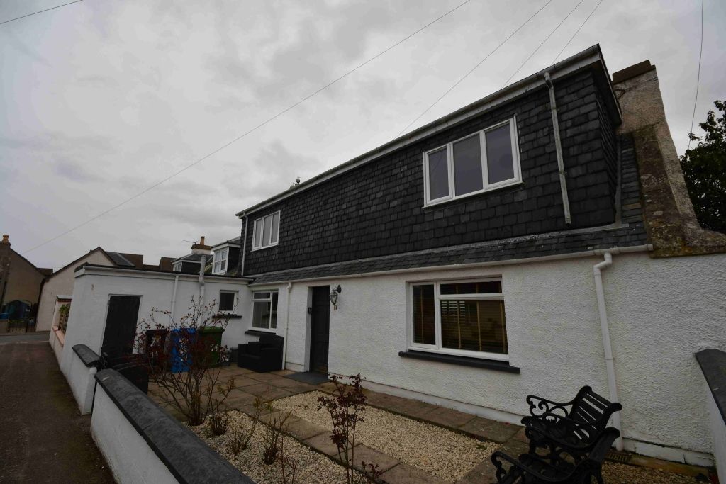 Property photo 1 of 11 Photo