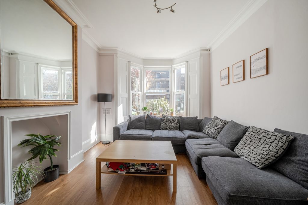 Property photo 2 of 27 1424869-19-69B02B...