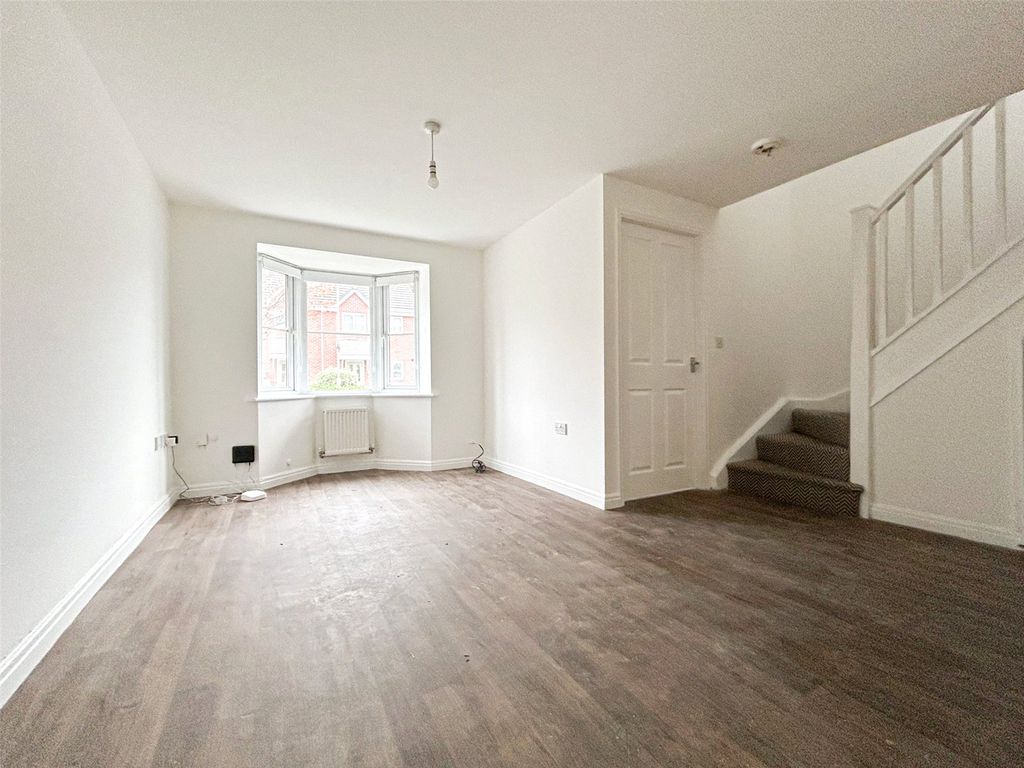 Property photo 3 of 16 Picture No. 10