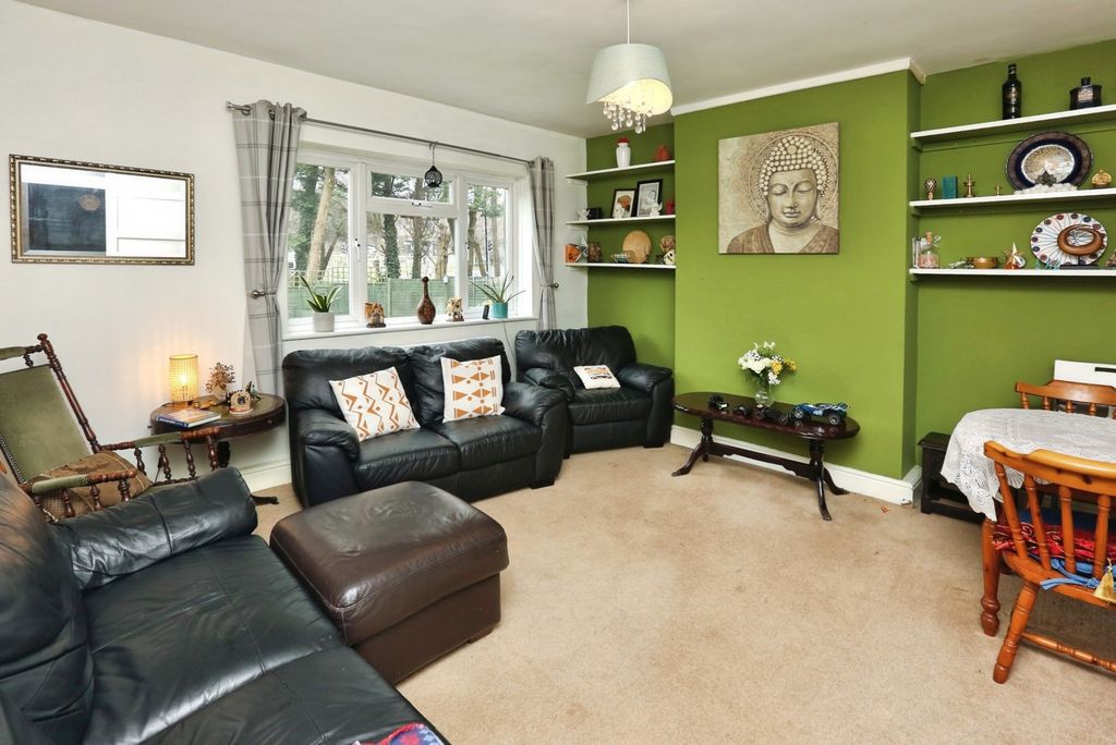 Property photo 2 of 14 Photo