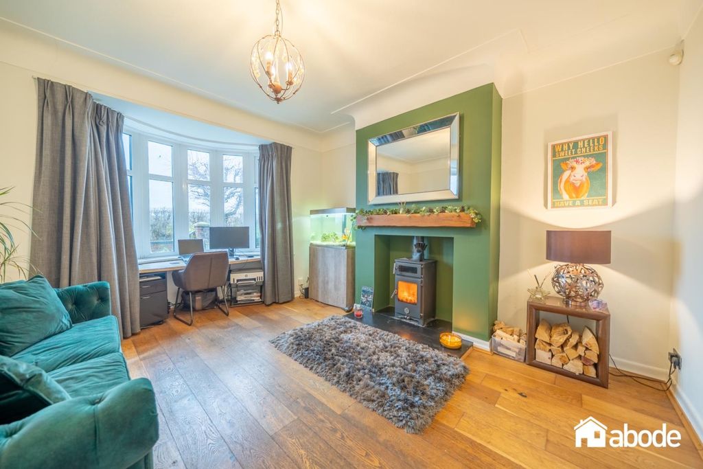 Property photo 3 of 27 Dsc00850-Hdr.Jpg