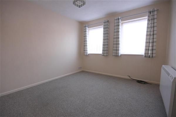 Property photo 3 of 4 Peckham Court 3.Jpg