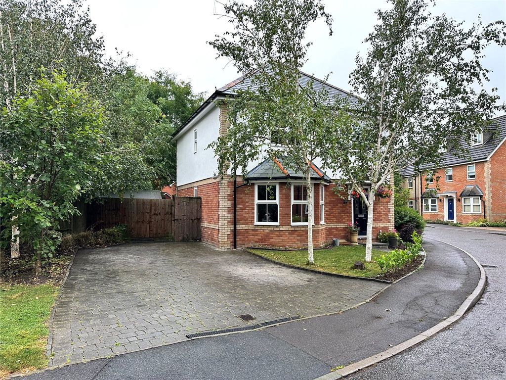 Property photo 1 of 17 Picture No. 34