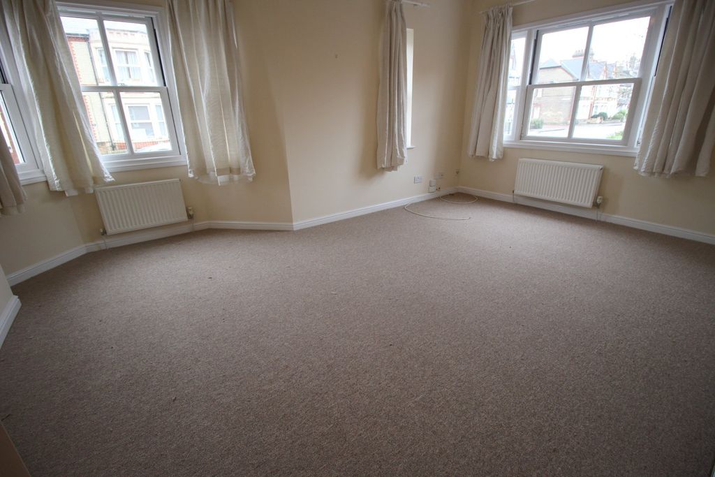 Property photo 2 of 6 Image