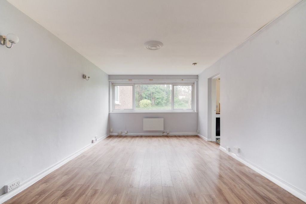 Property photo 2 of 10 Picture No. 02