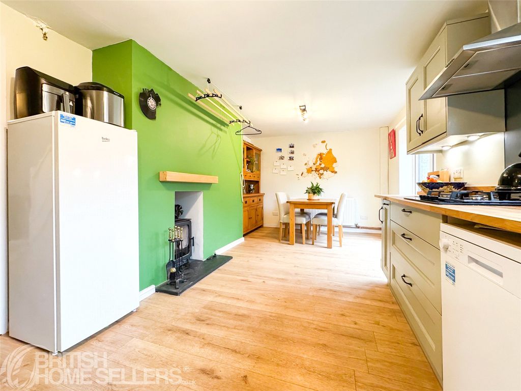 Property photo 3 of 13 Picture No. 08