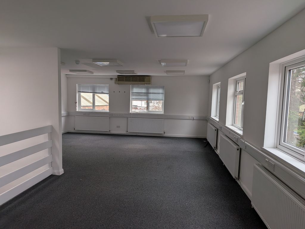 Property photo 2 of 3