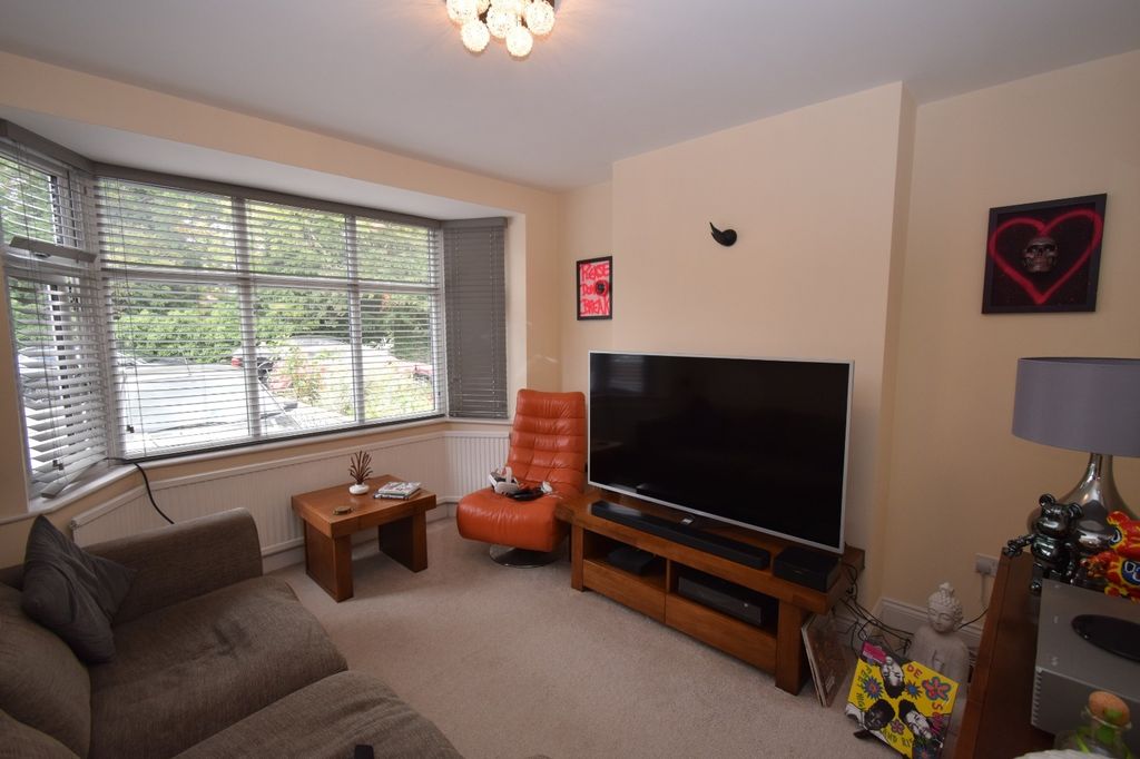 Property photo 2 of 18 Image 1