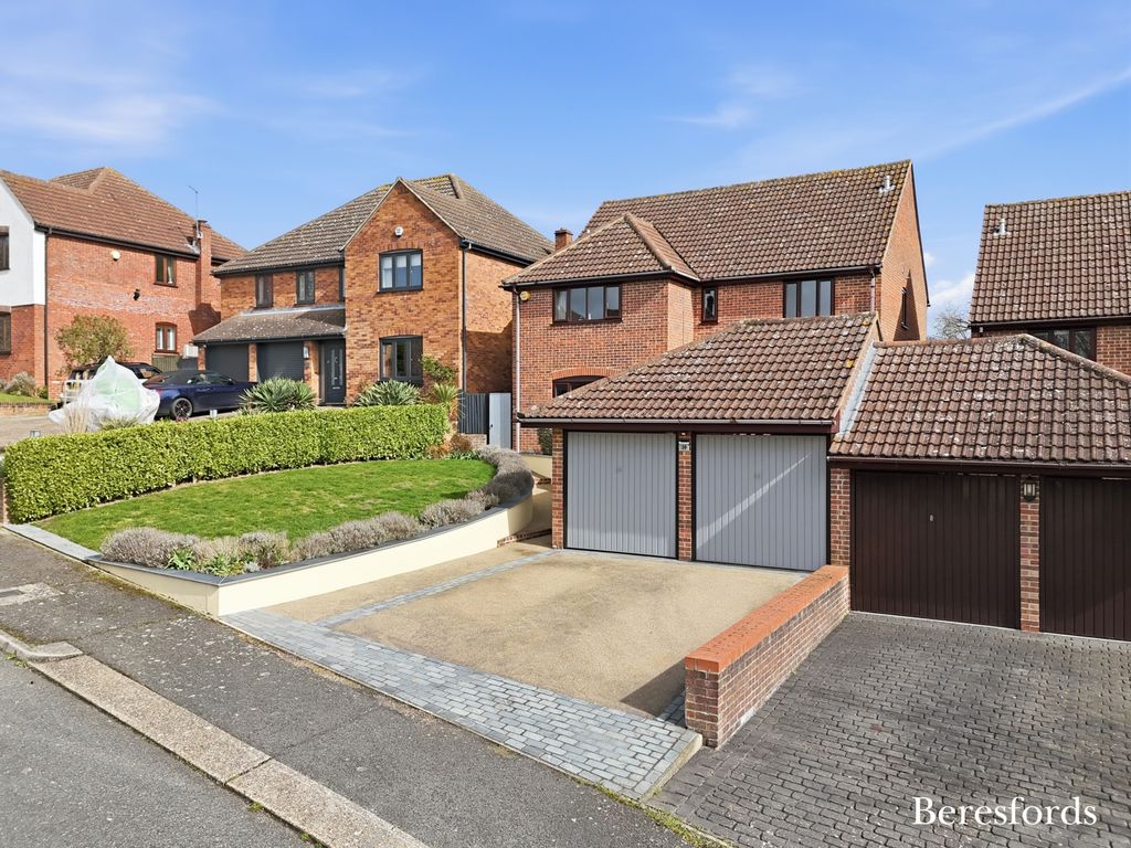 Additional image 38 of 5 bed detached house for saleThe Mount, Billericay CM11