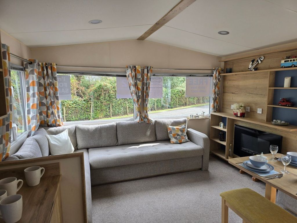 Property photo 1 of 6 Car0028358 - Static Caravan