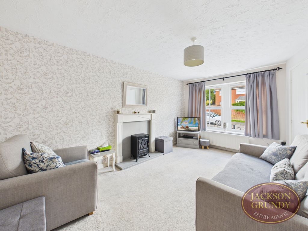 Property photo 2 of 13 Dewar Drive