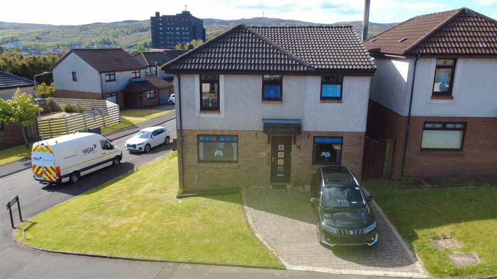 Property photo 1 of 25