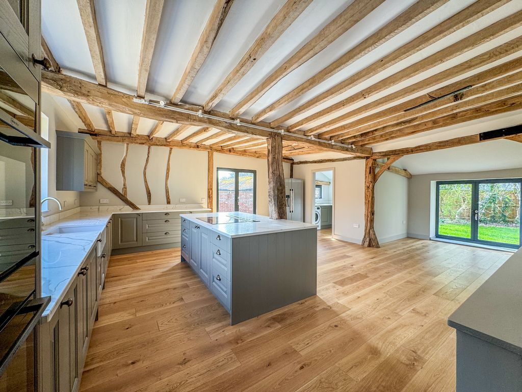 Property photo 2 of 31 Img_1660