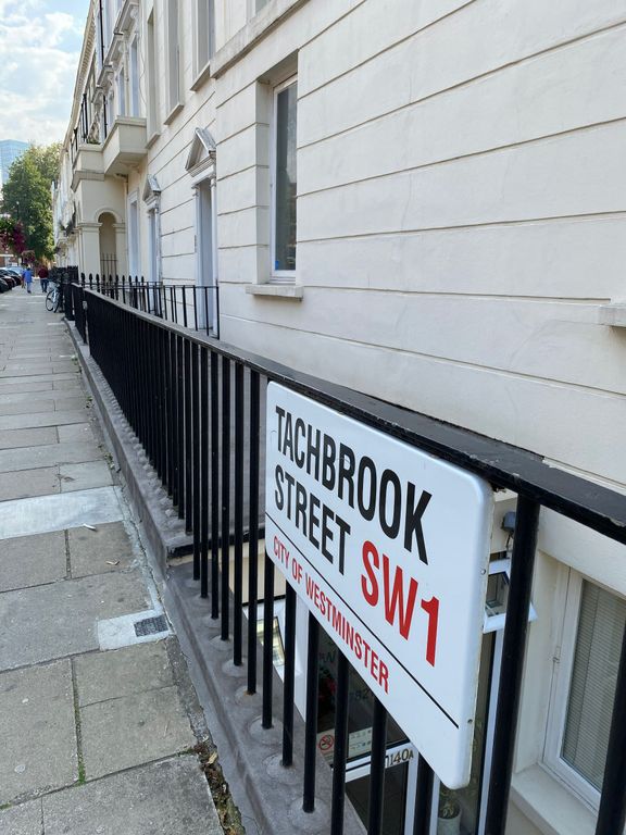 Property photo 3 of 11