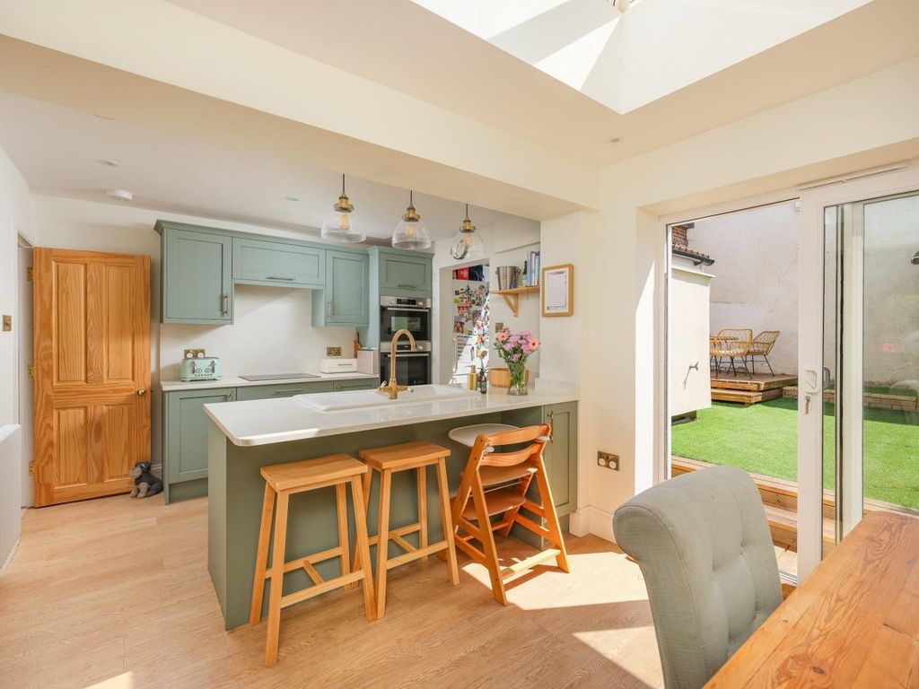 Property photo 1 of 35 Cnr50934.Jpg
