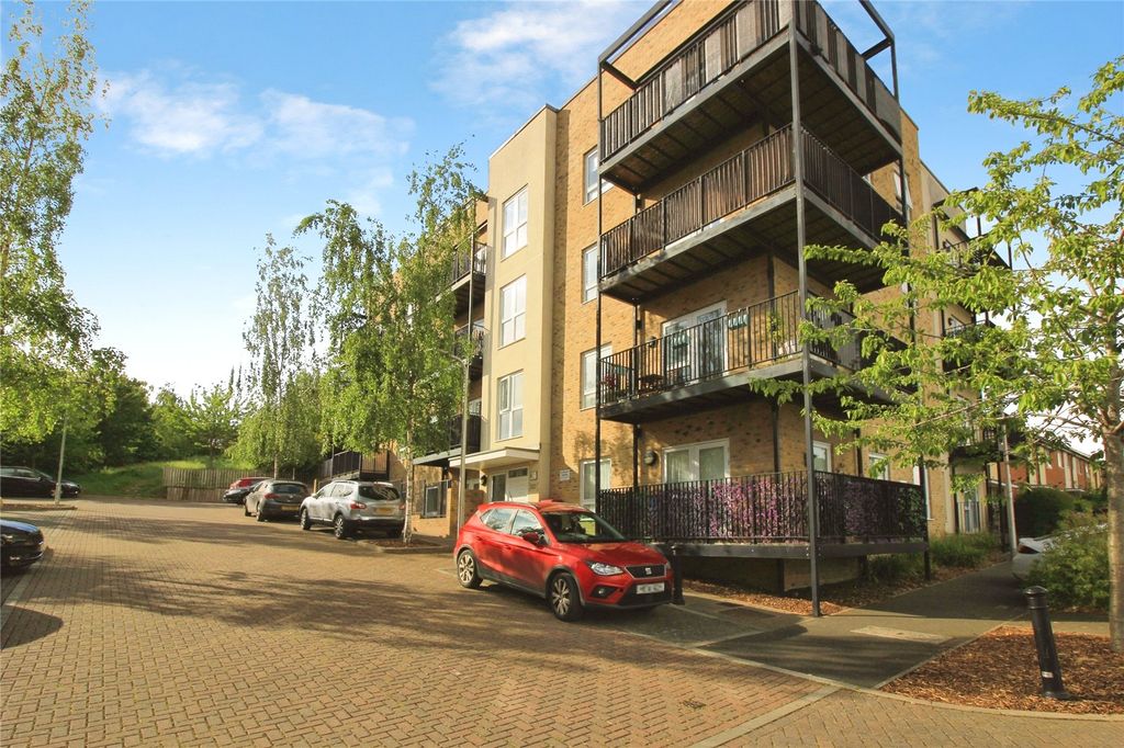 Property photo 1 of 15 Picture No. 03