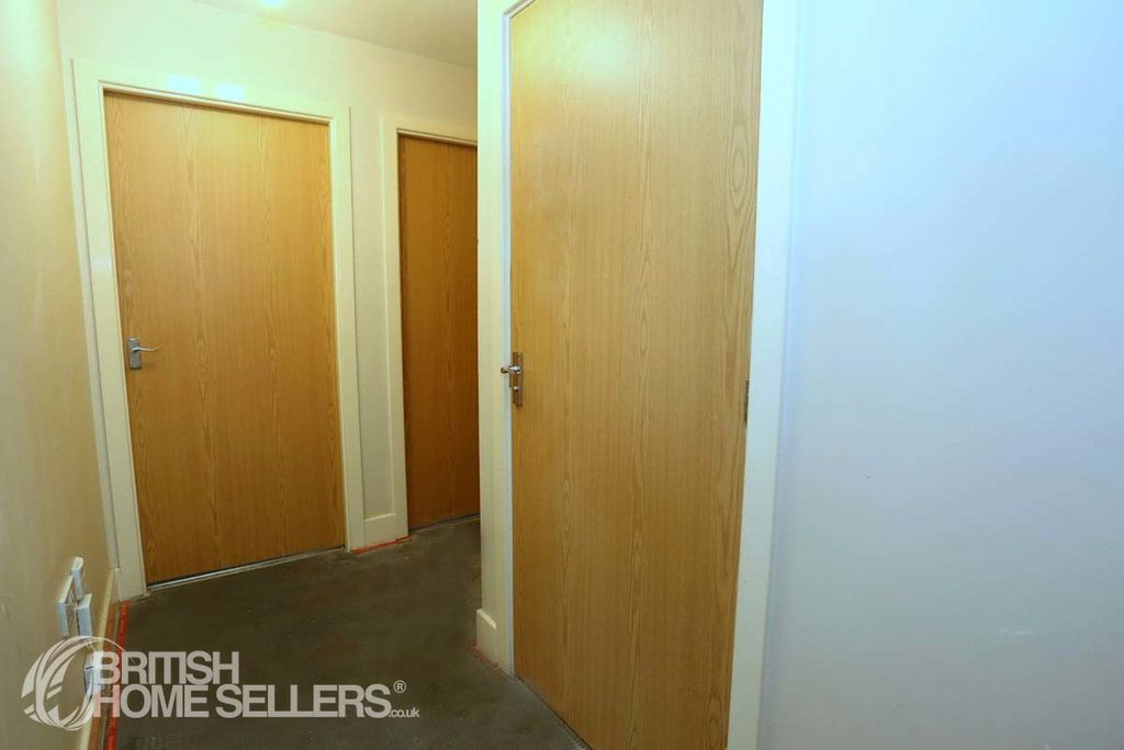 Property photo 2 of 14 Picture No. 05