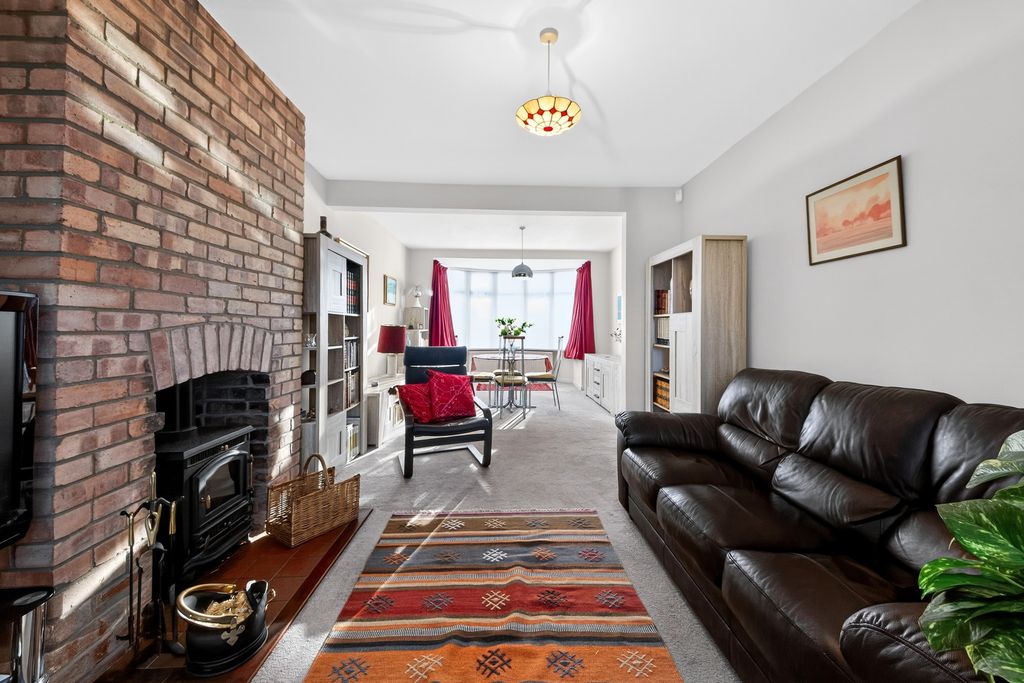 Property photo 3 of 19 Reception Room