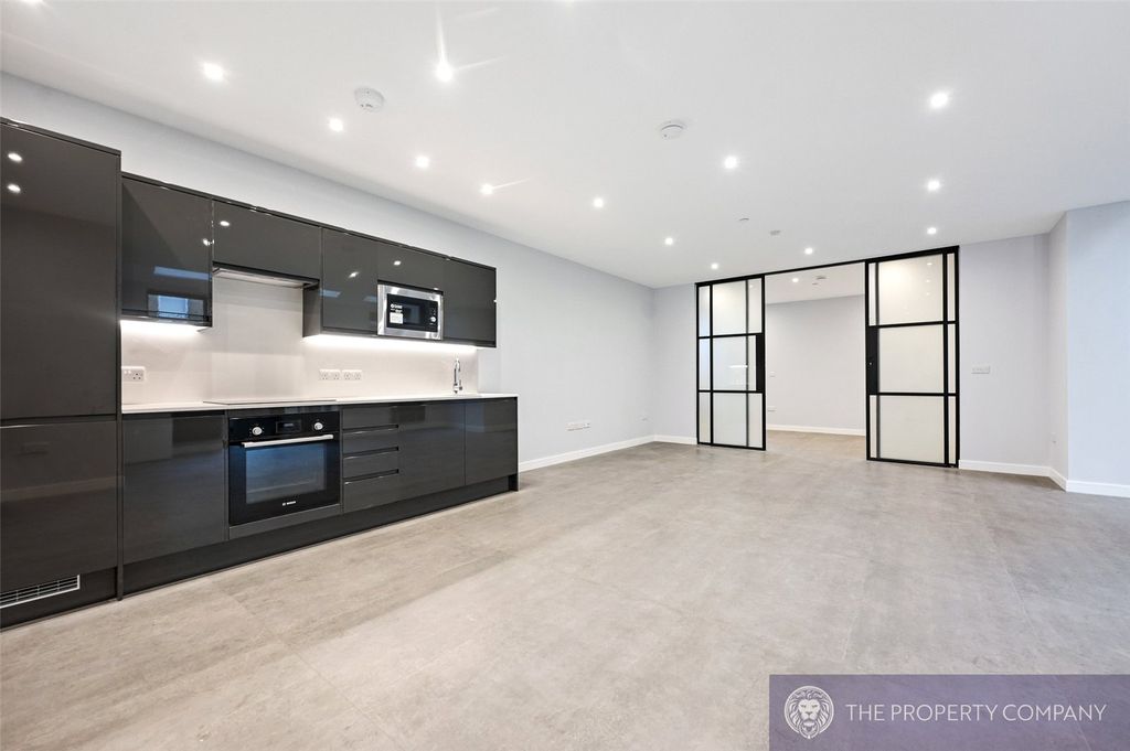 Property photo 3 of 9 Picture No. 01