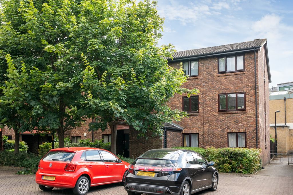 Property photo 1 of 18 1148667 (1)